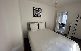 Appartement Calme Moderne Proche De Disneyland Wifi & Cafe Gratuit & Arrivee Autonome